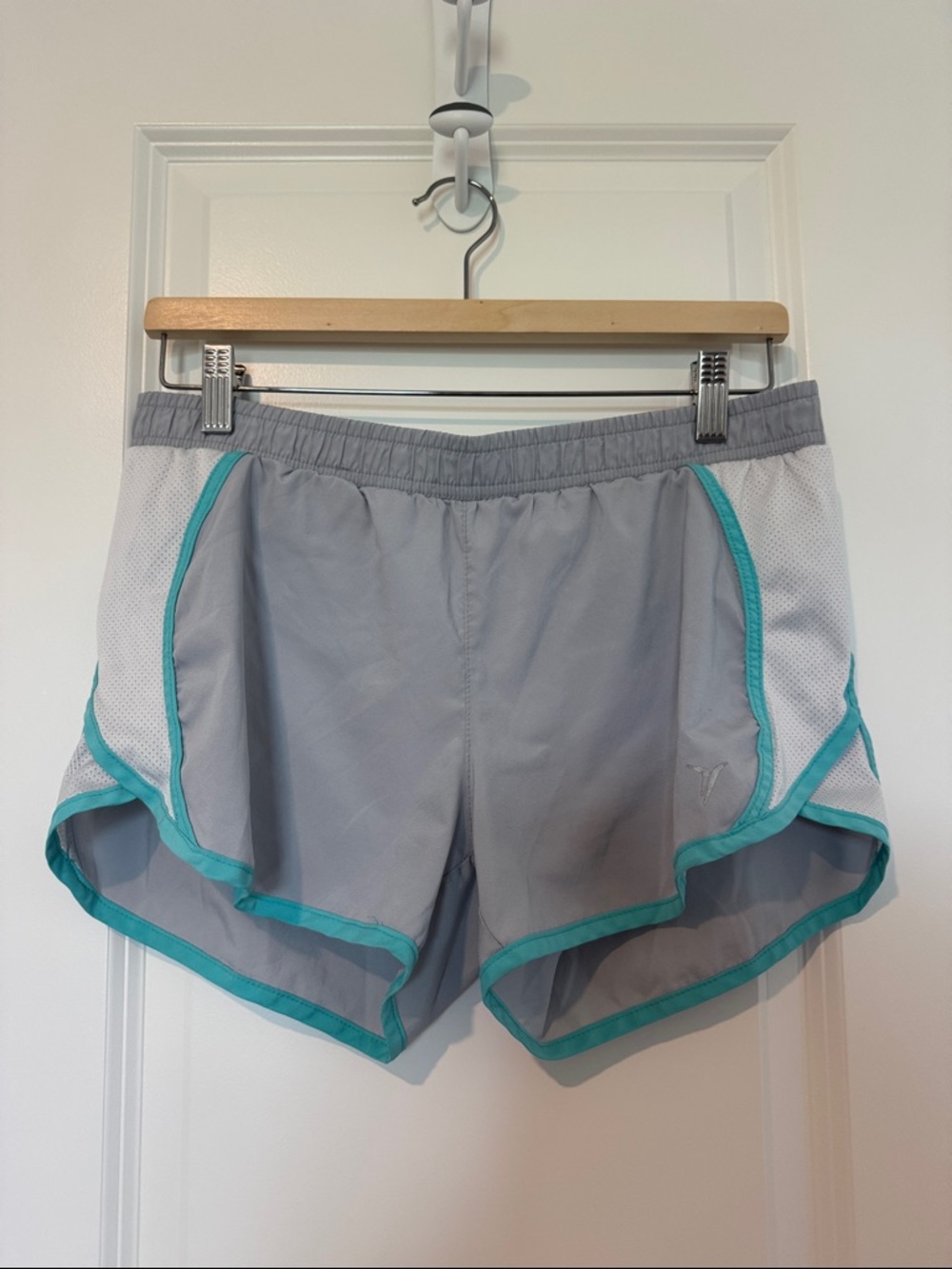 Old Navy Light Gray Athletic Shorts with Teal Trim